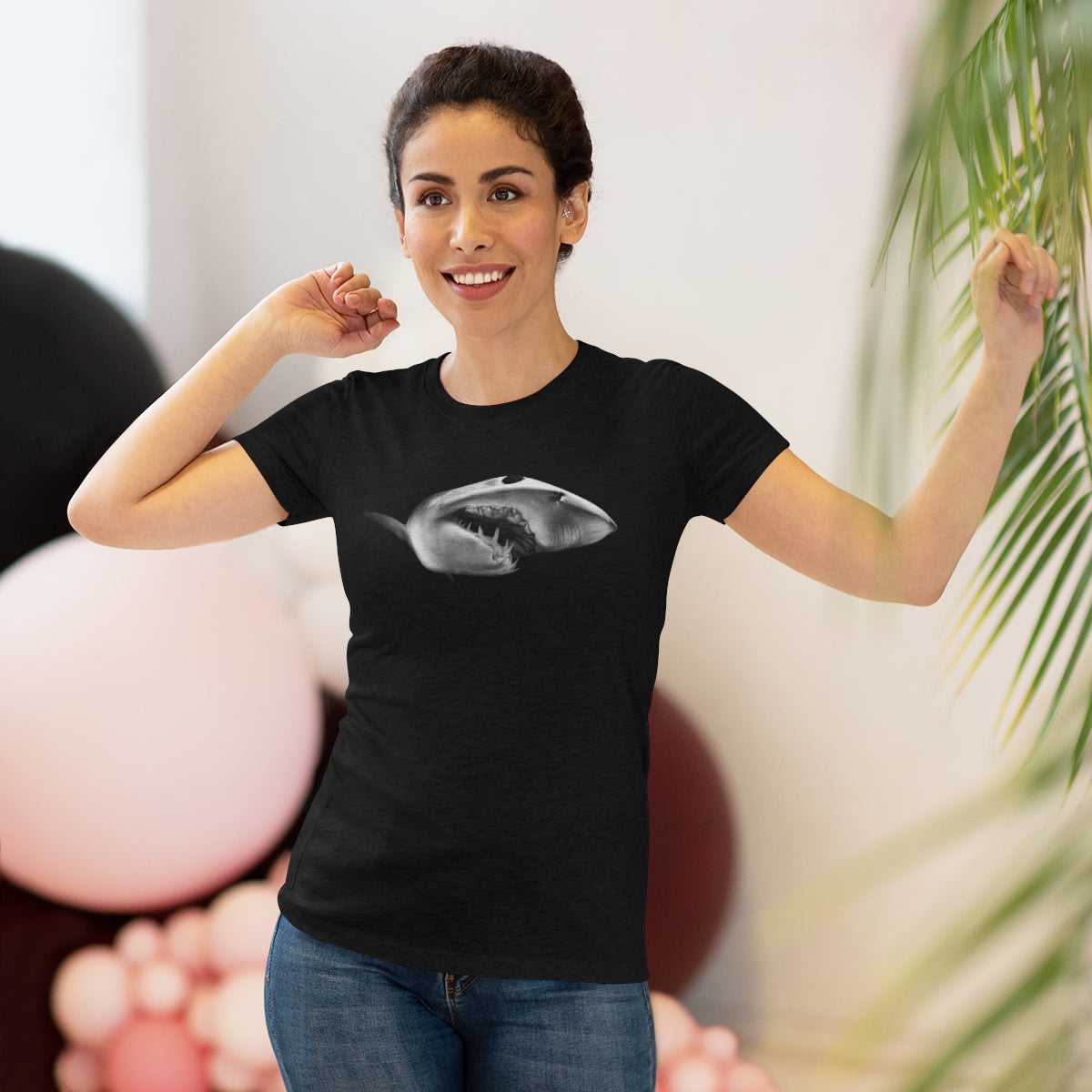 Mako Shark Women's T-shirt (Women's Triblend Tee)
